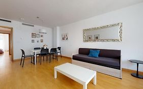 Apartamentos Port